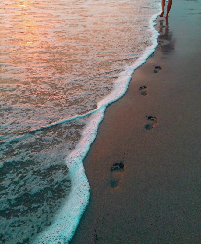 reev Genevieve-dallaire-unsplash plage vague